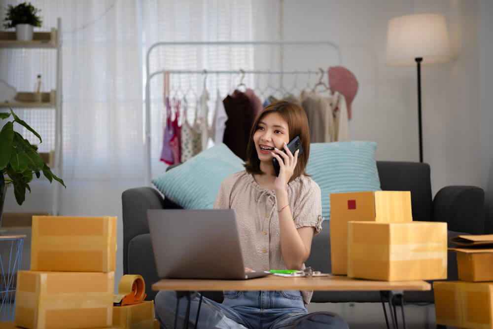 Yếu Tố Ảnh Hưởng Đến Quyết Định Mua Sắm Trực Tuyến Tại Việt Nam